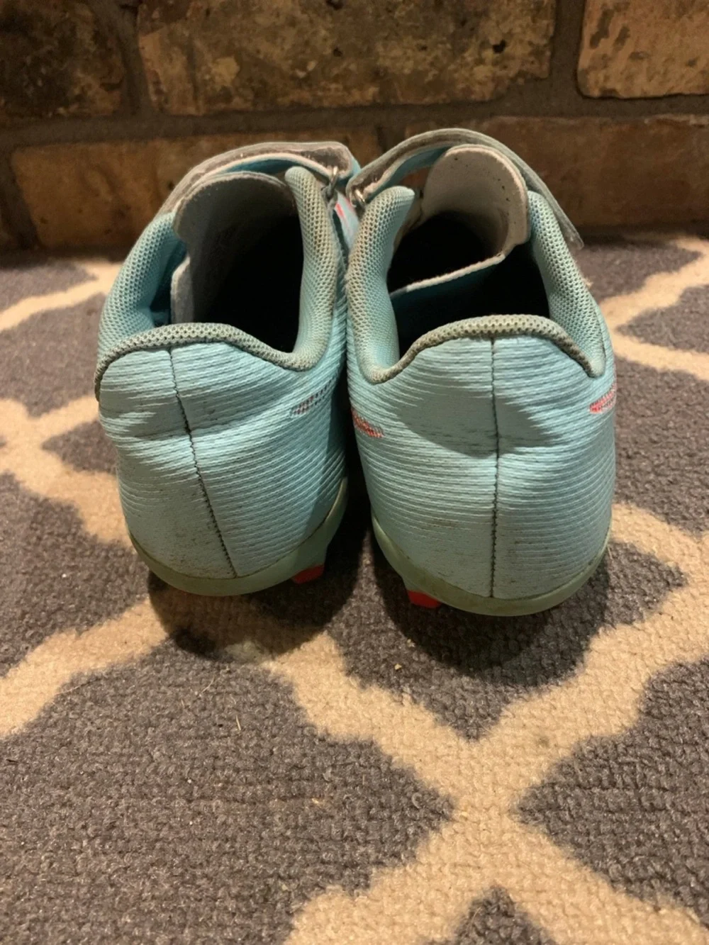 Boys cleats youth size 3.5